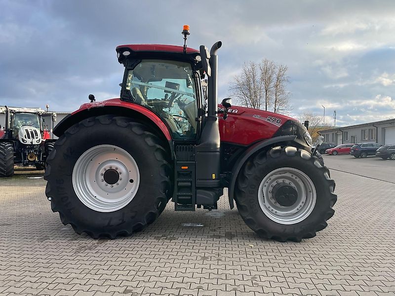 Case IH OPTUM 270 CVXDrive