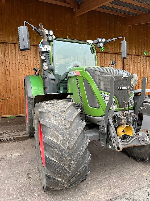 Fendt 724 Vario S4 ProfiPlus