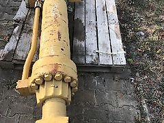 Caterpillar Löffelzylinder 385C