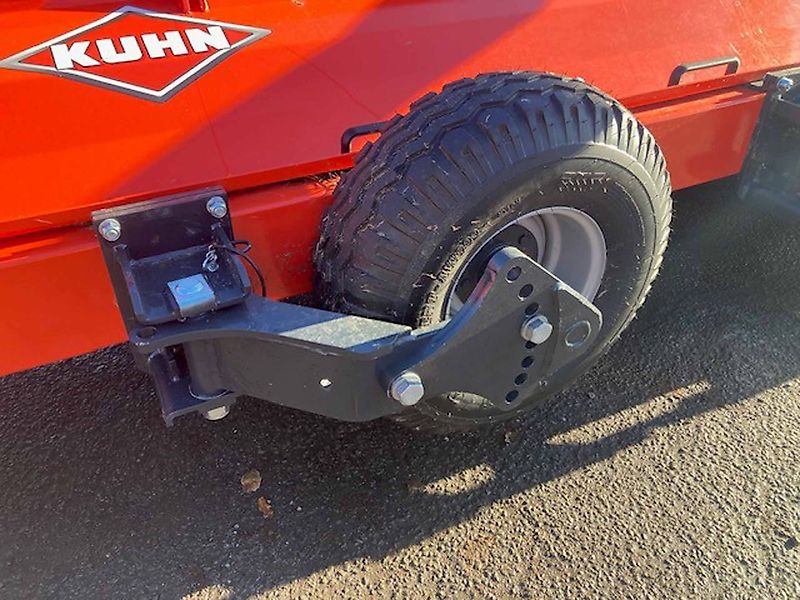 Kuhn RM610R
