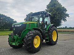 John Deere 7230R