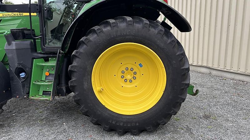 John Deere 6120M 4298L