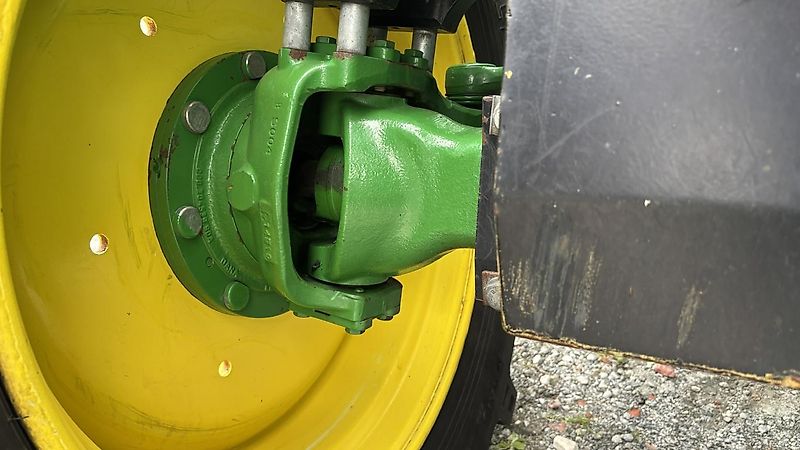 John Deere 6120M 4298L