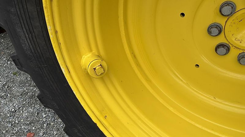 John Deere 6120M 4298L