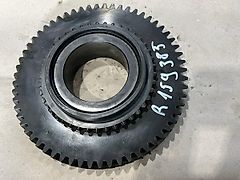 John Deere GEAR FOR RANGE BOX TRANSMITION Z60 (used) - John Deere 6020, 7030, 7R, 6M, 6R, 7020, 6030