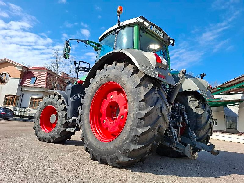 Fendt 828 Vario Profi Plus (new engine)