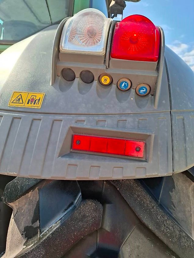 Fendt 828 Vario Profi Plus (new engine)