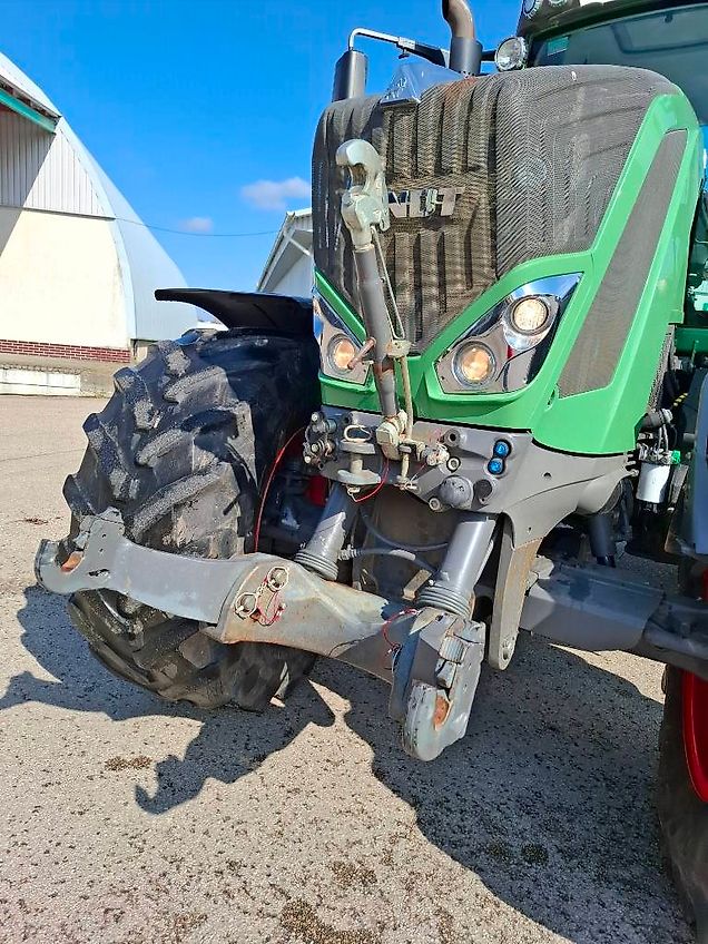 Fendt 828 Vario Profi Plus (new engine)