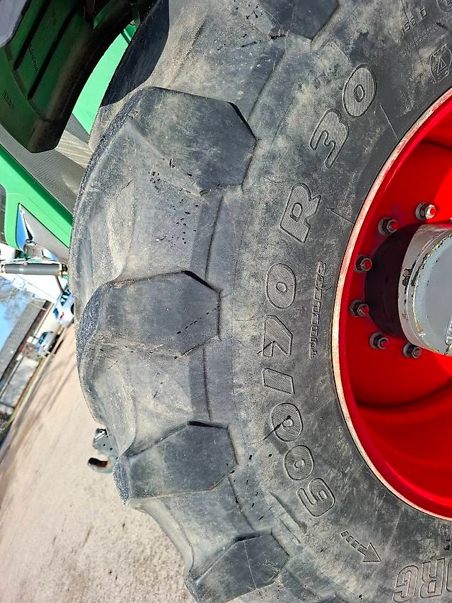 Fendt 828 Vario Profi Plus (new engine)