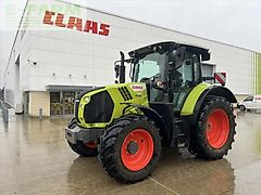 Claas ARION 530