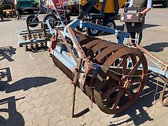 Silo-Wolff Packer mit Nachläufer