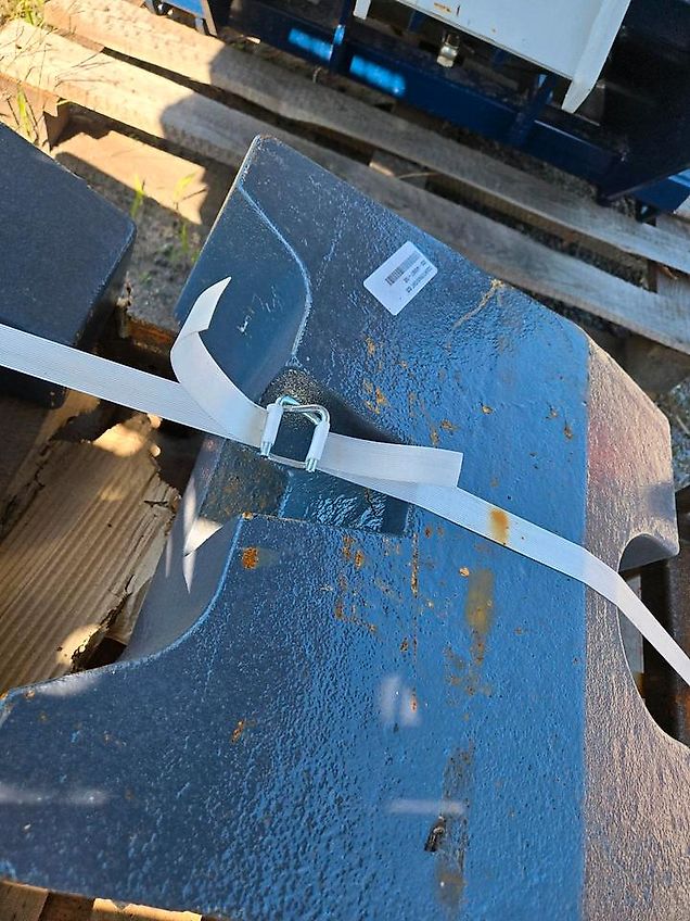 Heckgewicht, Unterflurgewicht Eurotrac W 12 S