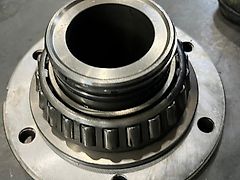 John Deere BEARING HOUSING For DIFFERENTIAL (used) - John Deere 6M, 6R, 7010, 7030, 7000