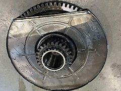 John Deere PTO GEAR (used) - John Deere 7430, 7530