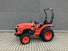 Kubota L1-382