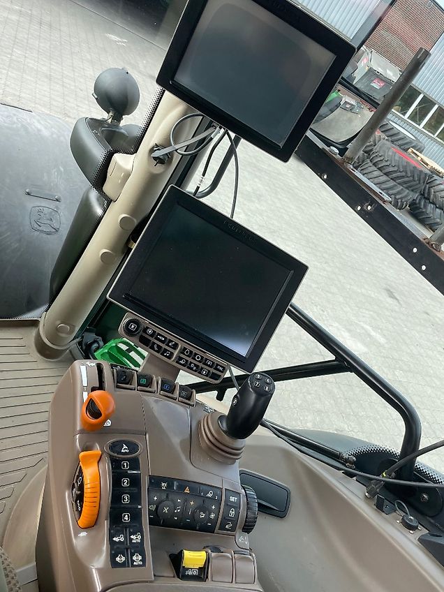 John Deere 6175R AutoPower