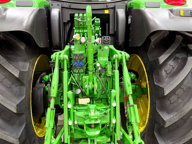 John Deere 6175R tractor, TLS, HCS, full SF6000 AutoTrac, CommandArm