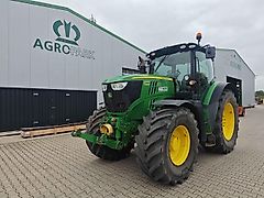 John Deere 6210R