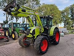 Claas Arion 520 met voorlader