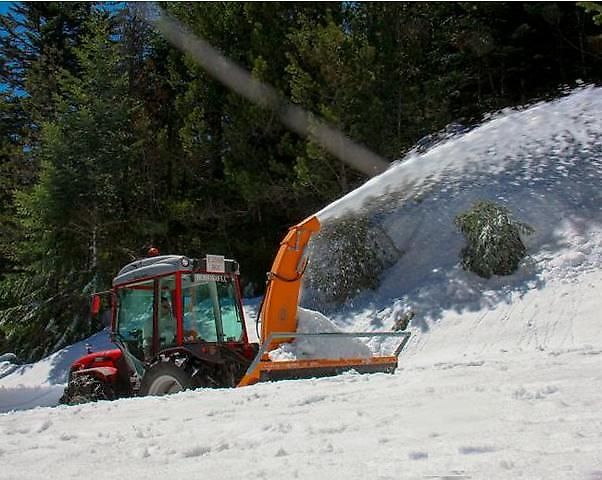 WESTA 650/6570/7370 Schneefräse Traktor Lindner AEBI