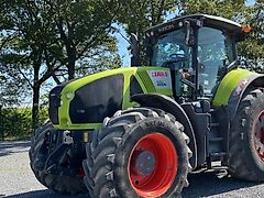Claas Axion 930 CMatic