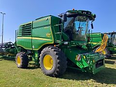 John Deere T560 HM