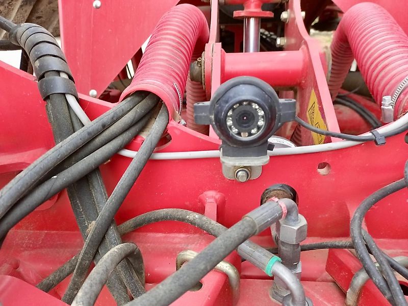 Kverneland Accord U-Drill 6000 Frontreifenpacker