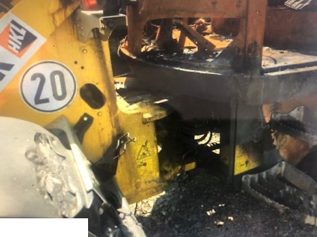 Yanmar V80 - Zwolnica (Części zamienne)