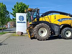 New Holland FR 700 / FR700