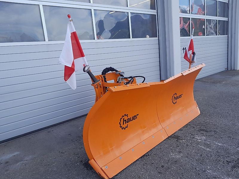 Hauer SRS-2L 2600 Schneepflug