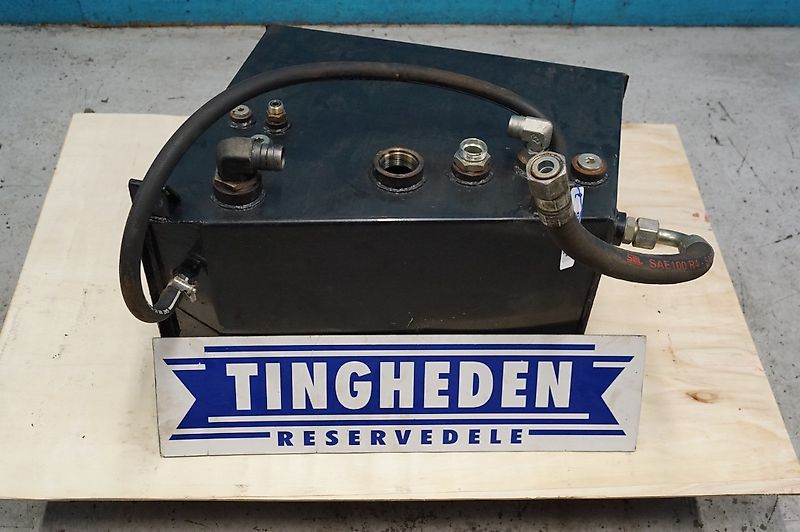 New Holland CR9090 (Spare part/Reservedel/Ersatzteil)