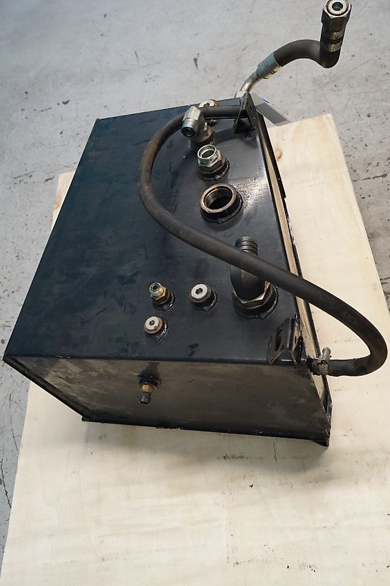 New Holland CR9090 (Spare part/Reservedel/Ersatzteil)