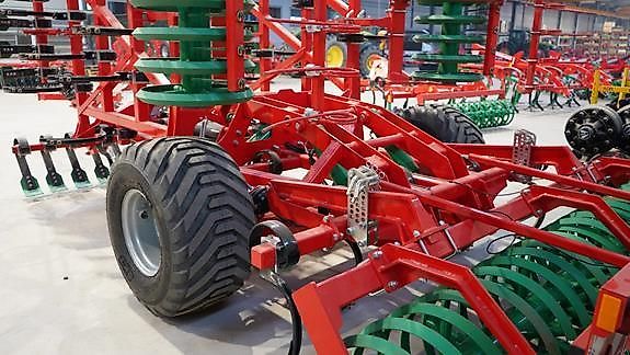 AGRO-MASZ APS oder Vibro 3 bis 8 m Arbeitsbreite, Nachläufer nach Wahl