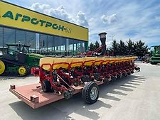 Väderstad Tempo R12