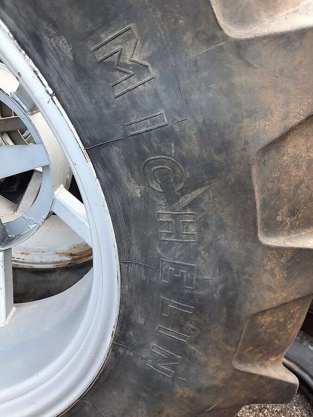 Michelin 16.9R34