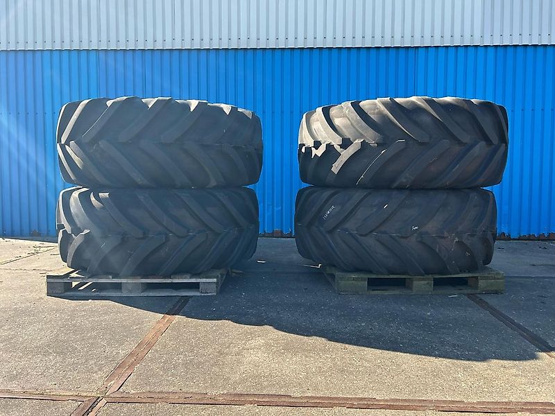 Michelin 620/75R26 MegaXbib op JCB velg 12 gaats