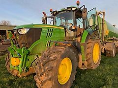 John Deere 6175M