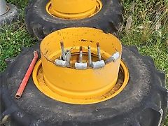 Vredestein 420/85-30