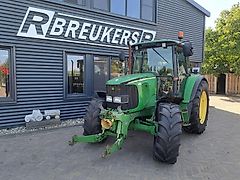 John Deere 6220 SE
