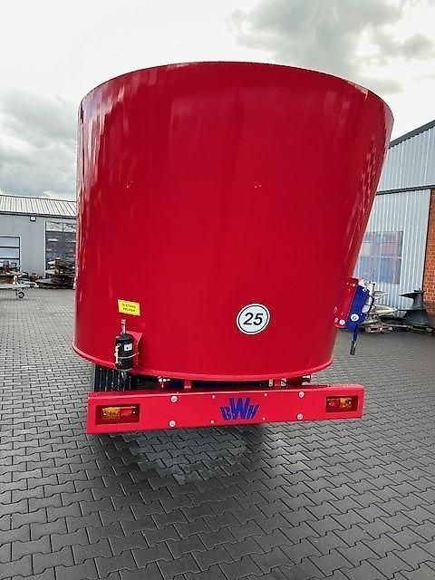 BvL Futtermischwagen 20 - 30 cb