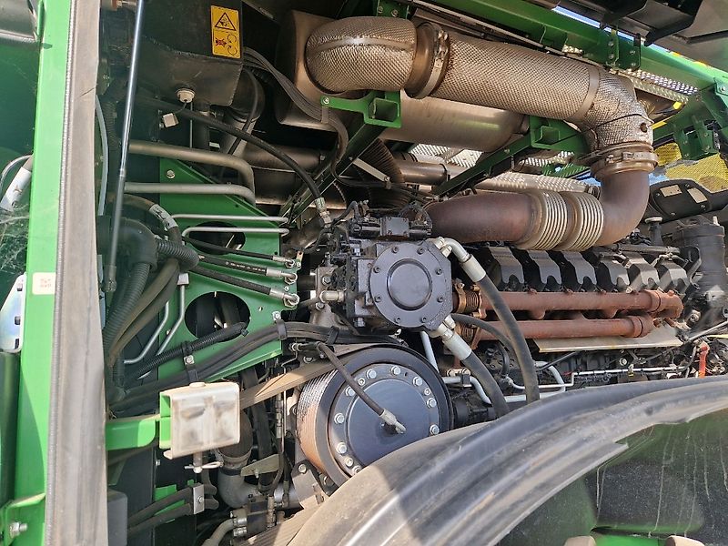 John Deere 9800 + Kemper 490 Plus