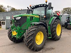 John Deere 6R 215