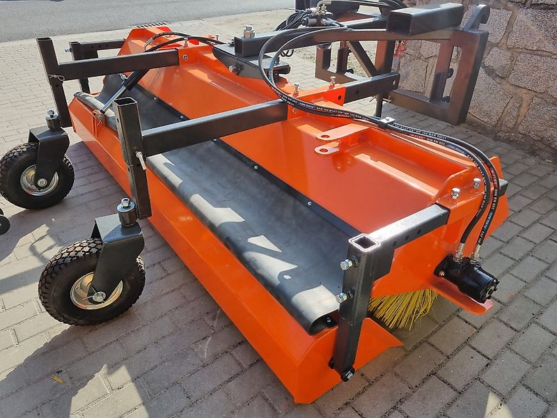 Kehrmaschine Kehrbürste Bürste 2,0 m für Traktor Stapler Euroaufnahme Dreipunkt