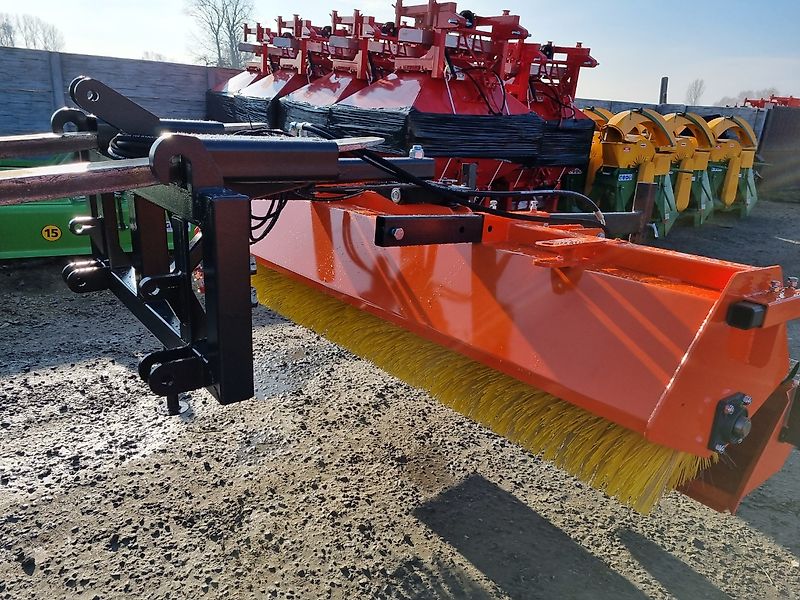 Kehrmaschine Kehrbürste Bürste 2,0 m für Traktor Stapler Euroaufnahme Dreipunkt