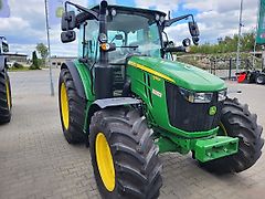 John Deere 5115M