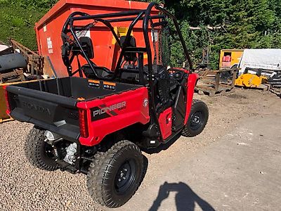 Honda Pioneer 520