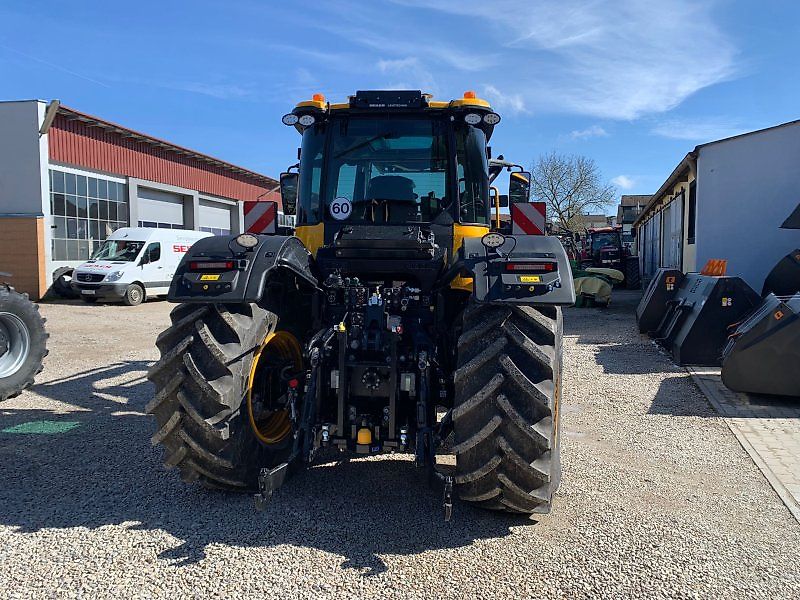 JCB Fastrac 4220 ICON + XCN1050 Lenksystem + Frontlader Q7S