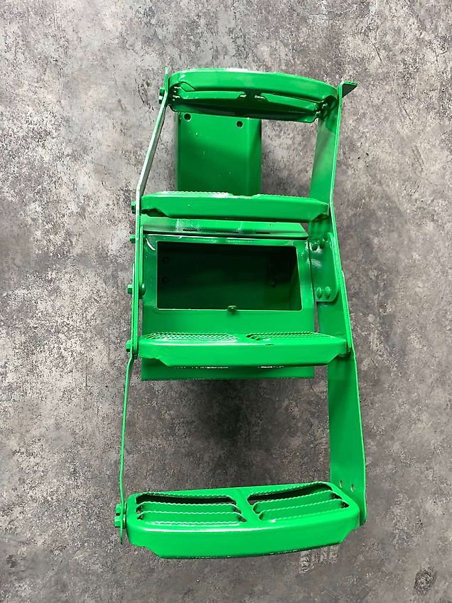 John Deere Complete Step LH (used) for John Deere 7000, 7010