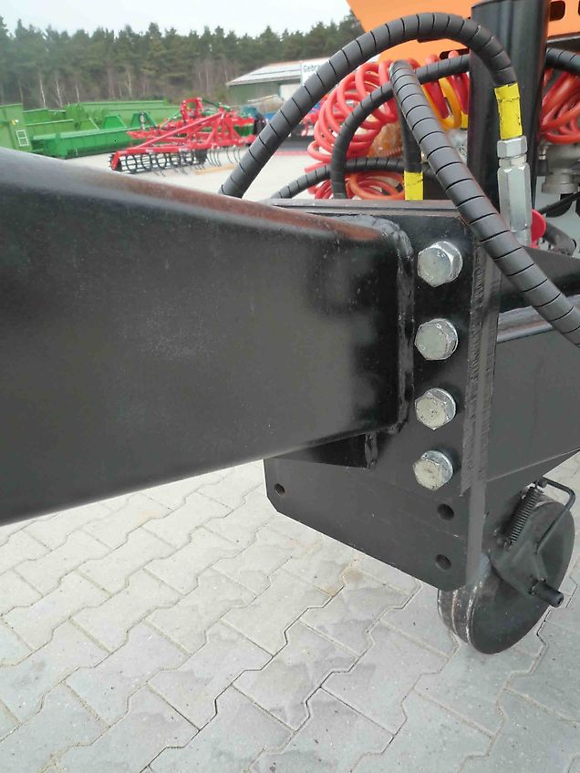 Pronar Salz- Sandstreuer T 131, ca. 3 m³, NEU, sofort ab Lager