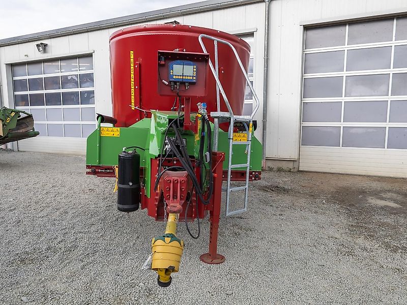 Strautmann Verti-Mix 2401